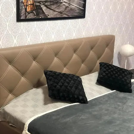 Luxury For Business & Pleasure Royal Apartment Dnipro Exterior photo